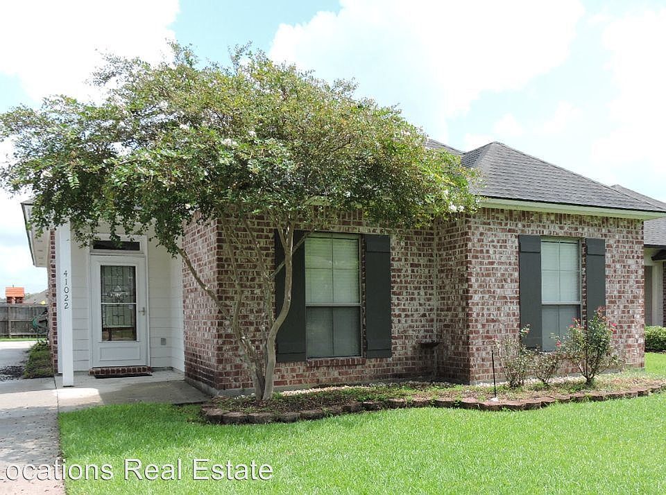 1st image of 41022 Villa Ct S