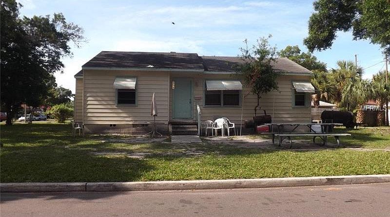 1st image of 854 24th Ave S