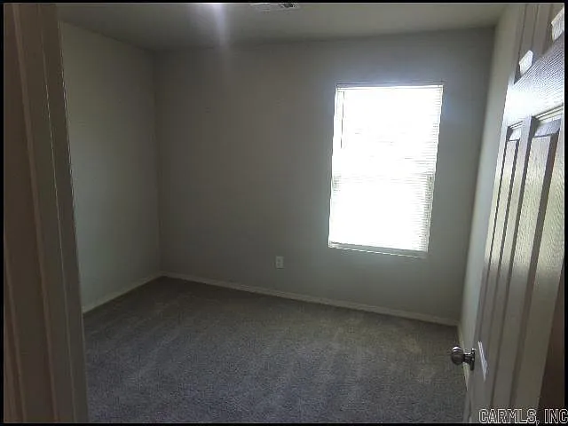 30 Erwin Dr — Photo 7
