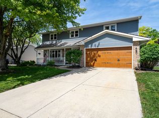 301 S Evergreen Ln, Bloomington, IL 61704