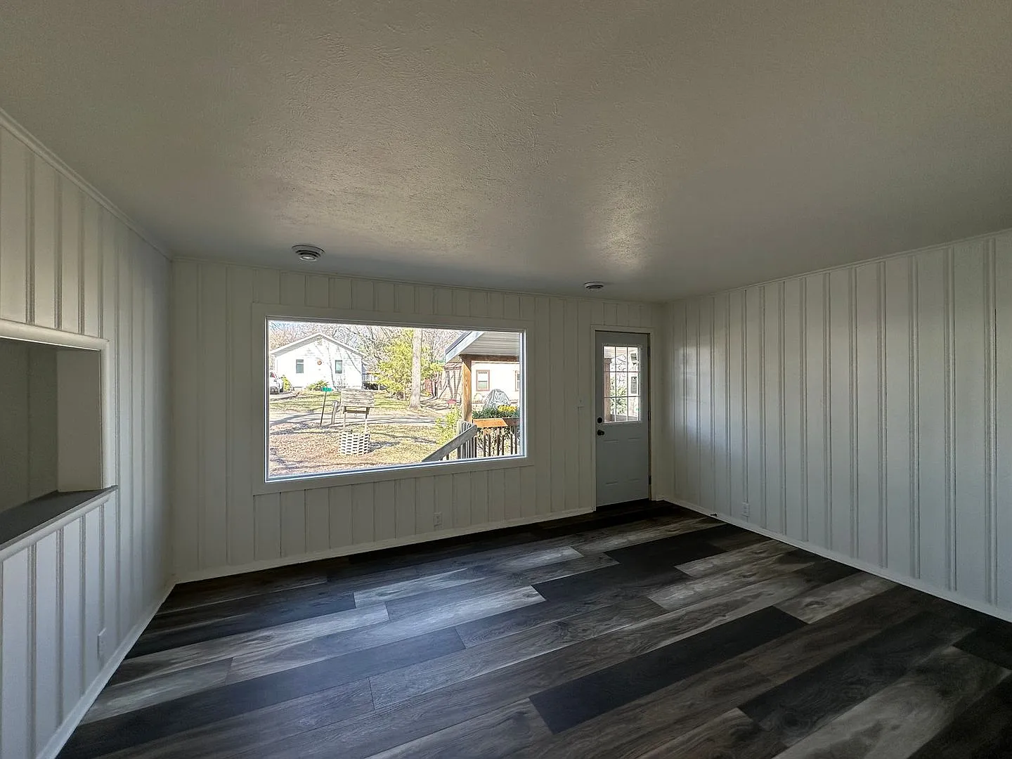 Freshly Updated 2 Bedroom Home Nestled Right off of Lake Koshkonong — Photo 2