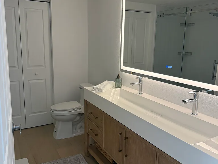 600 S Dixie Hwy #841 — Photo 16