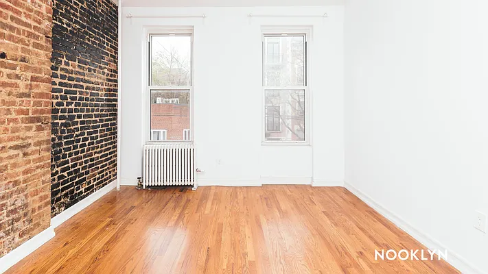 Rented by Nooklyn NYC LLC | media 11