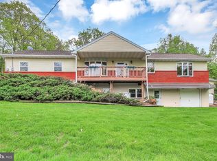 270 Dautrich Rd, Reading, PA 19606