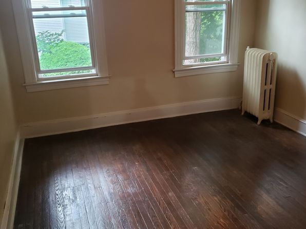 176 Sigourney St APT C4