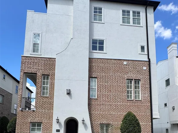 9626 Fannin Sta W, Houston, TX 77045
