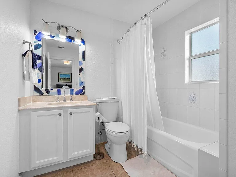125 Gregory Pl — Photo 8