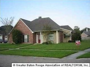 371 Donovan Ct, Baton Rouge, LA 70815