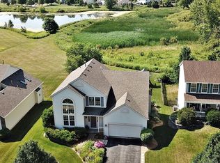 1574 Patterson Ave, North Aurora, IL 60542