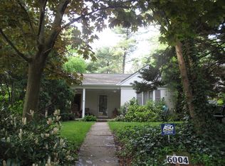 6004 Madawaska Rd, Bethesda, MD 20816