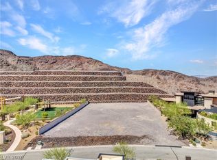 17 Sanctuary Peak Ct, Henderson, NV 89012