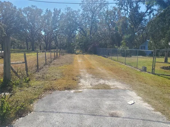 11336 Minnieola Dr, New Port Richey, FL 34654