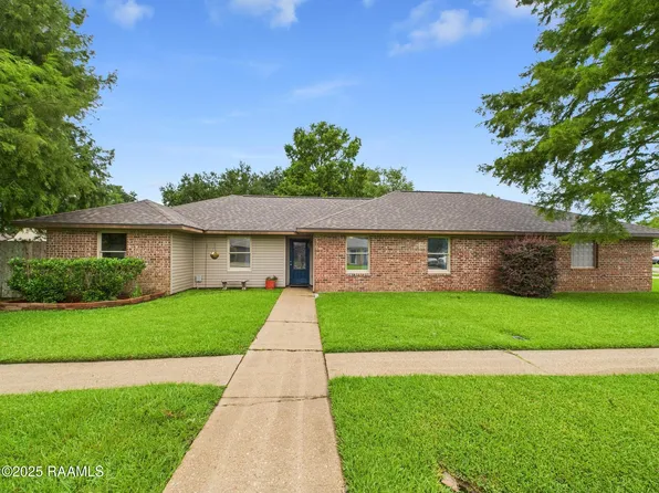 304 Bull Run Cir, Broussard, LA 70518