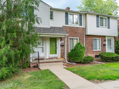 23107 Arthur Ct #285, Saint Clair Shores, MI, 48080
