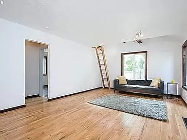6935 SE 68th Ave — Photo 4
