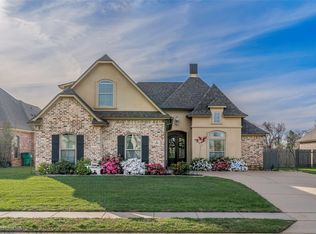 610 Glenshire Dr, Bossier City, LA 71111