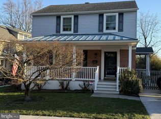907 Arran Rd, Baltimore, MD 21239