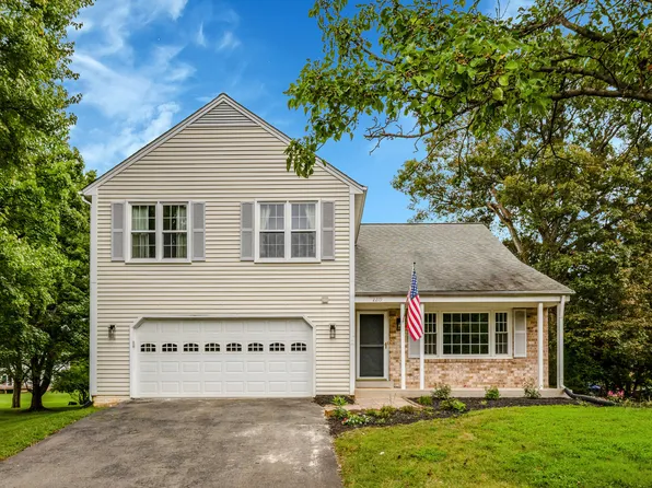 2219 Cedar Mill Ct, Vienna, VA 22182