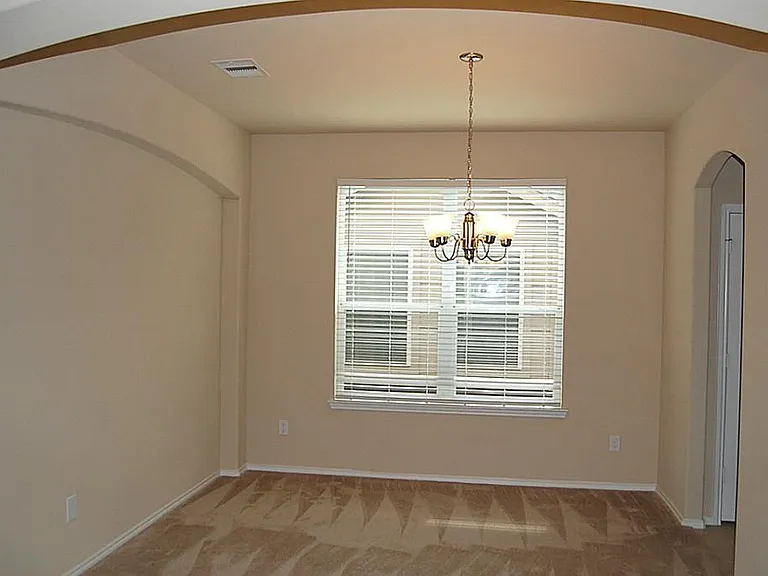 5634 Jay Thrush Dr — Photo 4