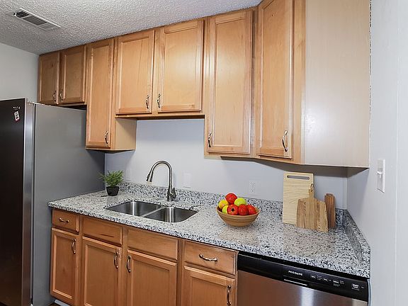 3rd image of 6044 Kary Lynn Dr