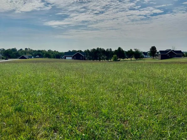 108 Big Sky Dr, Stamping Ground, KY 40379