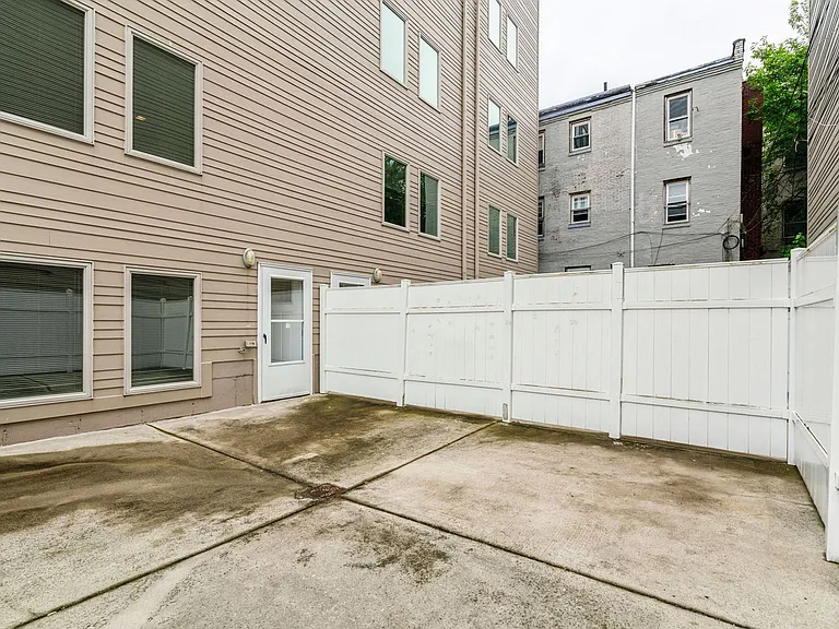 1238 N 6th St #A — Photo 36