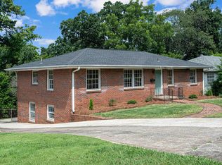 5960 Crestwood Cir, Birmingham, AL 35212