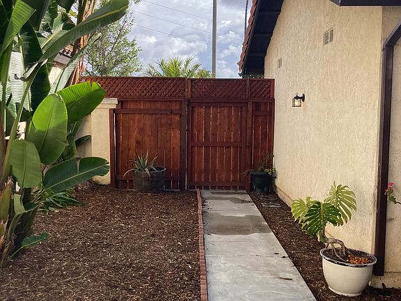 3rd image of 227 Carissa Dr