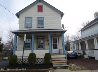 41 Oak St, Keyport, NJ 07735