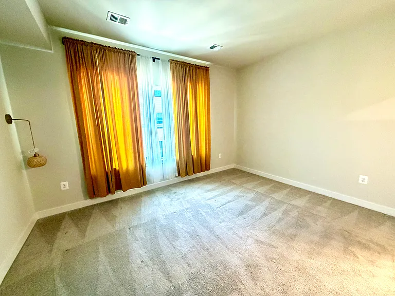 2807 Lewis Ave — Photo 19