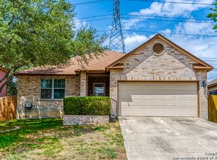 7603 Avery Rd, Live Oak, TX 78233