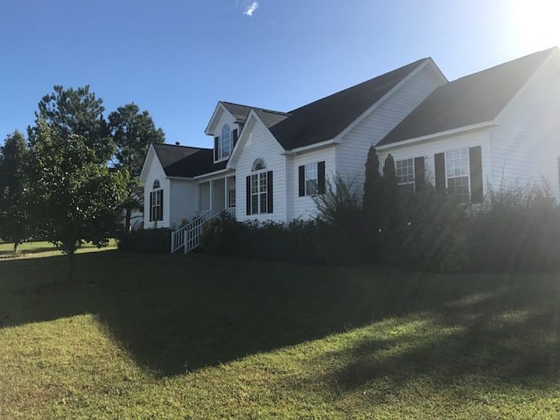 1st image of 2519 Surry Ln