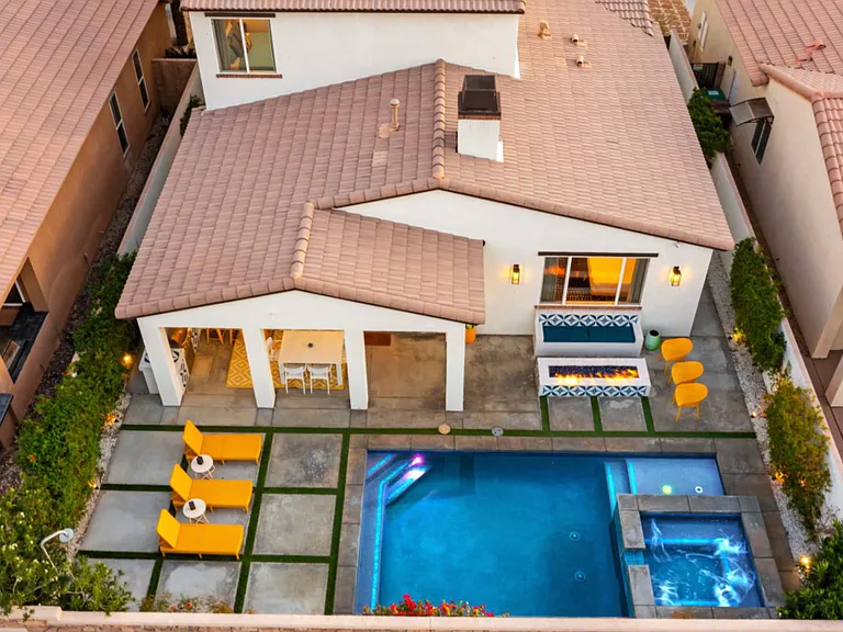 84216 Canzone Dr — Photo 3