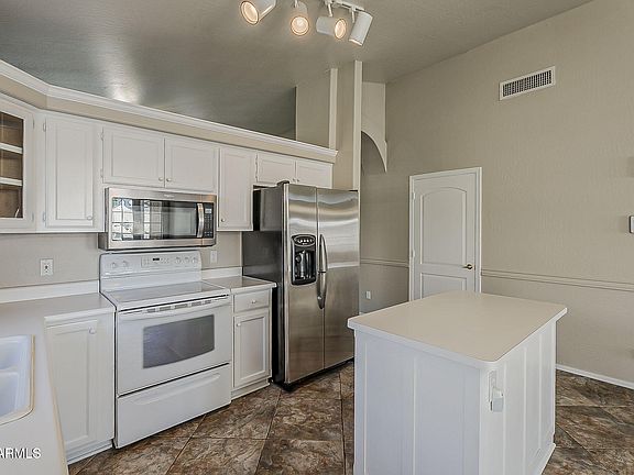 5th image of 18525 N 85th Avenue