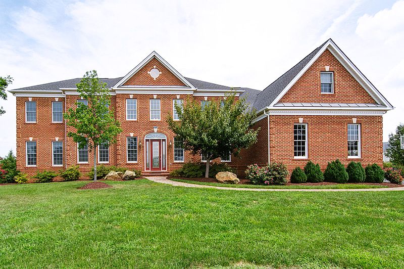 1st image of 22770 Mountville Woods Dr