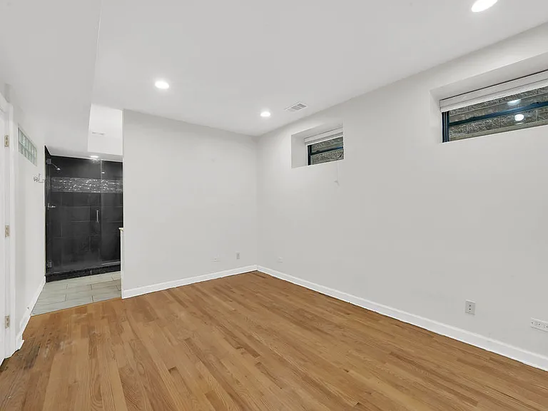 3001 N Damen Ave #1 — Photo 10