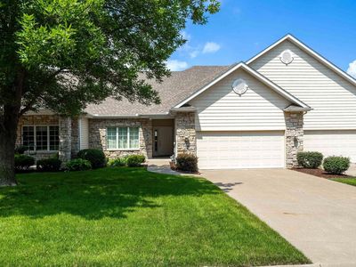 3408 Crowne Pointe Cir, Bettendorf, IA, 52722