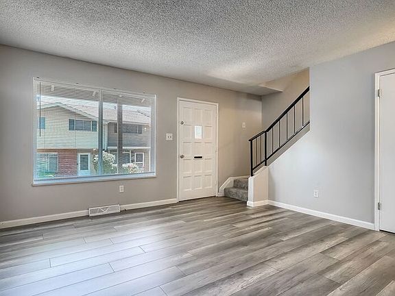 4th image of 9006 E Mansfield Ave
