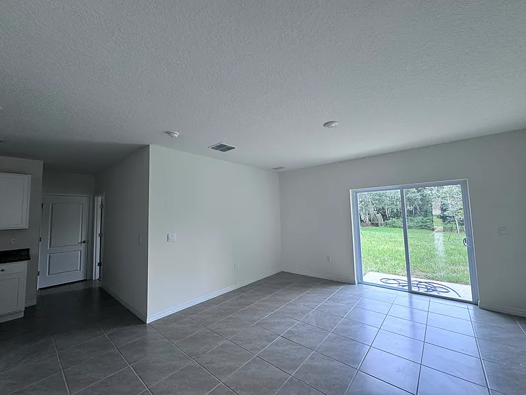 2493 Ribbon Fall Ave — Photo 8