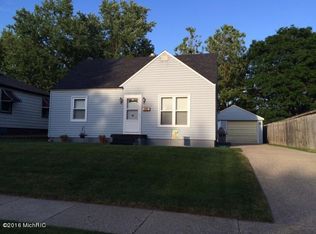 2924 Highgate Ave SW, Wyoming, MI 49509