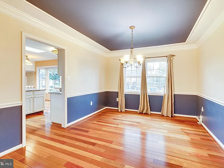 3022 Dower House Dr — Photo 12