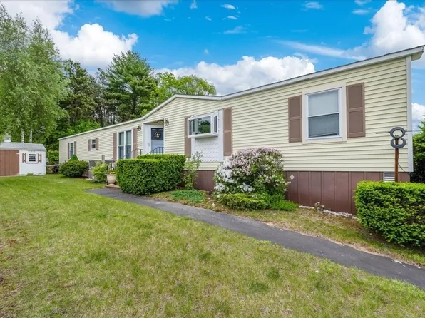 79 Pinehurst Dr, Plymouth, MA 02360