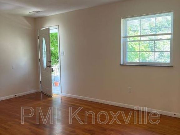 2nd image of 2630 Emoriland Blvd