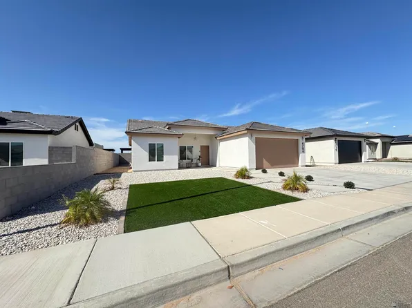 4706 E Ortega St, San Luis, AZ 85350