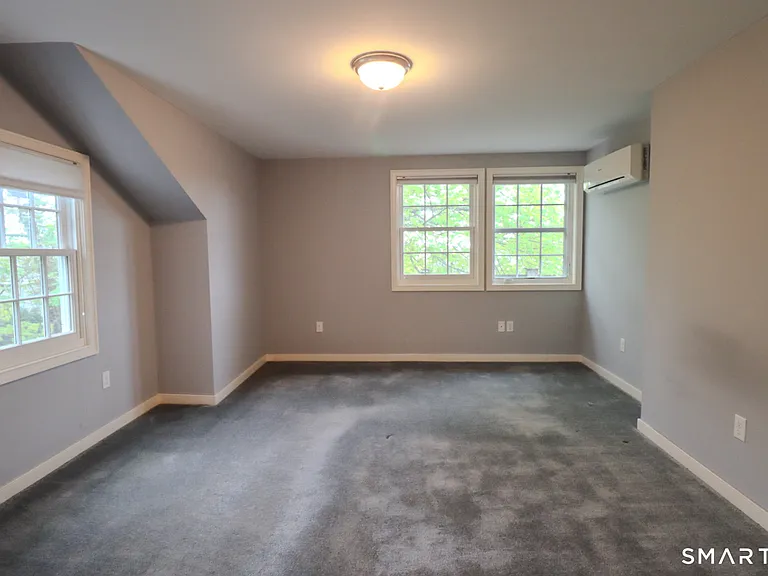 9 Brewer St #4 — Photo 12