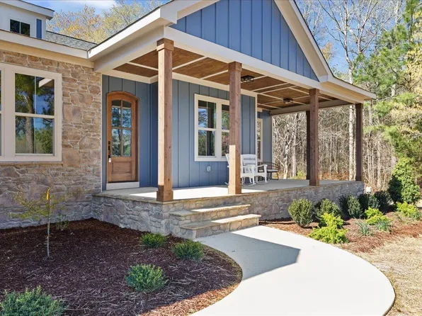 1027 Johnson Town Rd, Zebulon, NC 27597