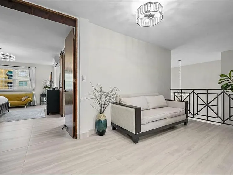 6690 Rd Royal Palm Wynd #D101 — Photo 10