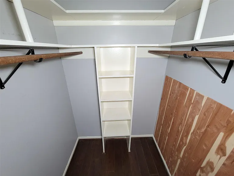 2815 Cambridge Ln — Photo 24