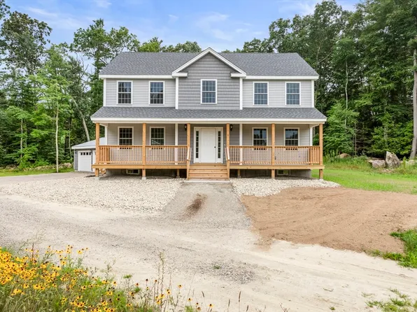 1 Cardinal Dr, Douglas, MA 01516