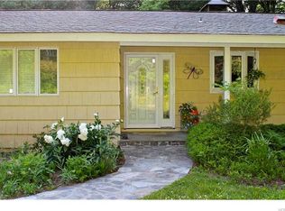 19 Macaulay Rd, Katonah, NY 10536